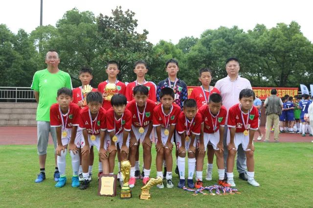 归国休整静待归队！杨瀚森6月8日会师中国男篮，蓄力世预赛补强内线短板